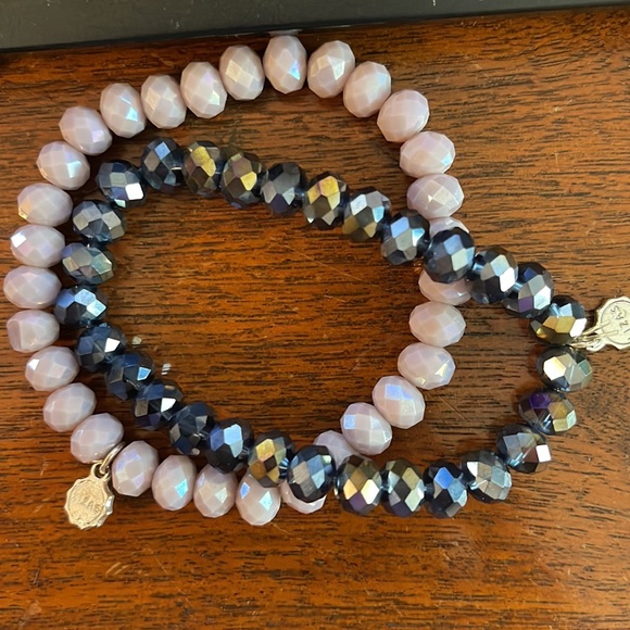 Beautiful beaded bracelets. - Picture 3 of 3